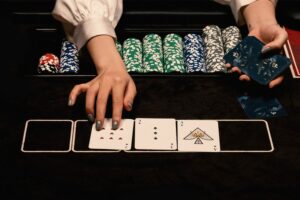 Hướng dẫn chơi Poker 79SODO